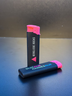 Front: bergliebe.rocks, back: Susi Alm & Hannes Alm logo