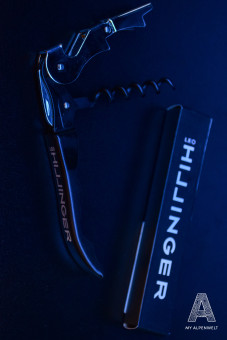 Black Leo Hillinger corkscrew