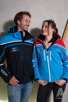 ein Mann und eine Frau in Alpenwelt Skijackets