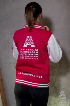 Backprint: A Logo, Susi Alm, Hannes Alm, Schönmoos Alm, Gipfeltreffem