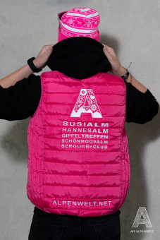 Backprint: Alpenwelt Logo, Susi Alm, Hannes Alm, Gipfeltreffen, Schönmoos Alm, Bergliebe Club